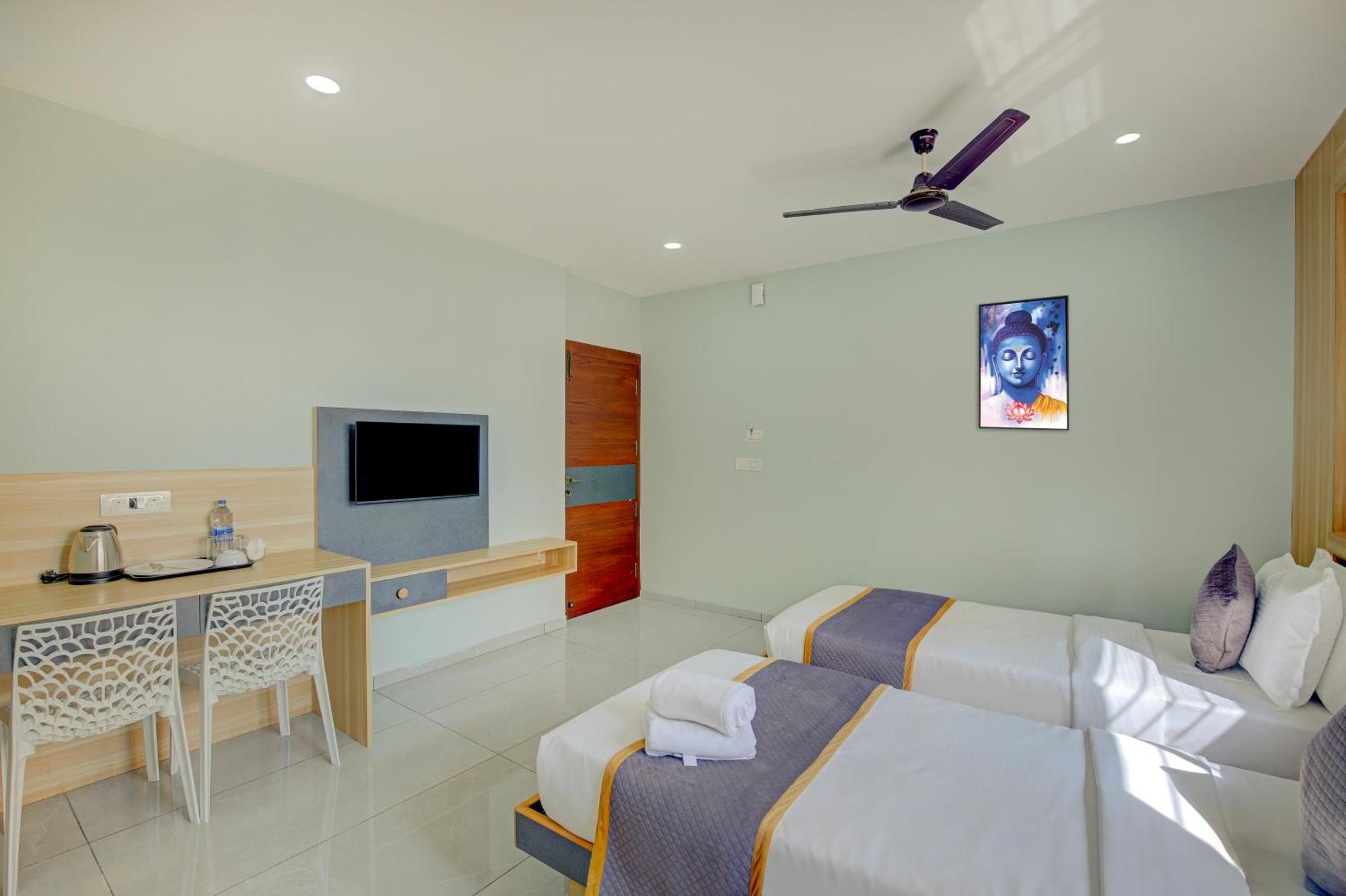 Hotel Park Lane Yelahanka 班加罗尔 外观 照片