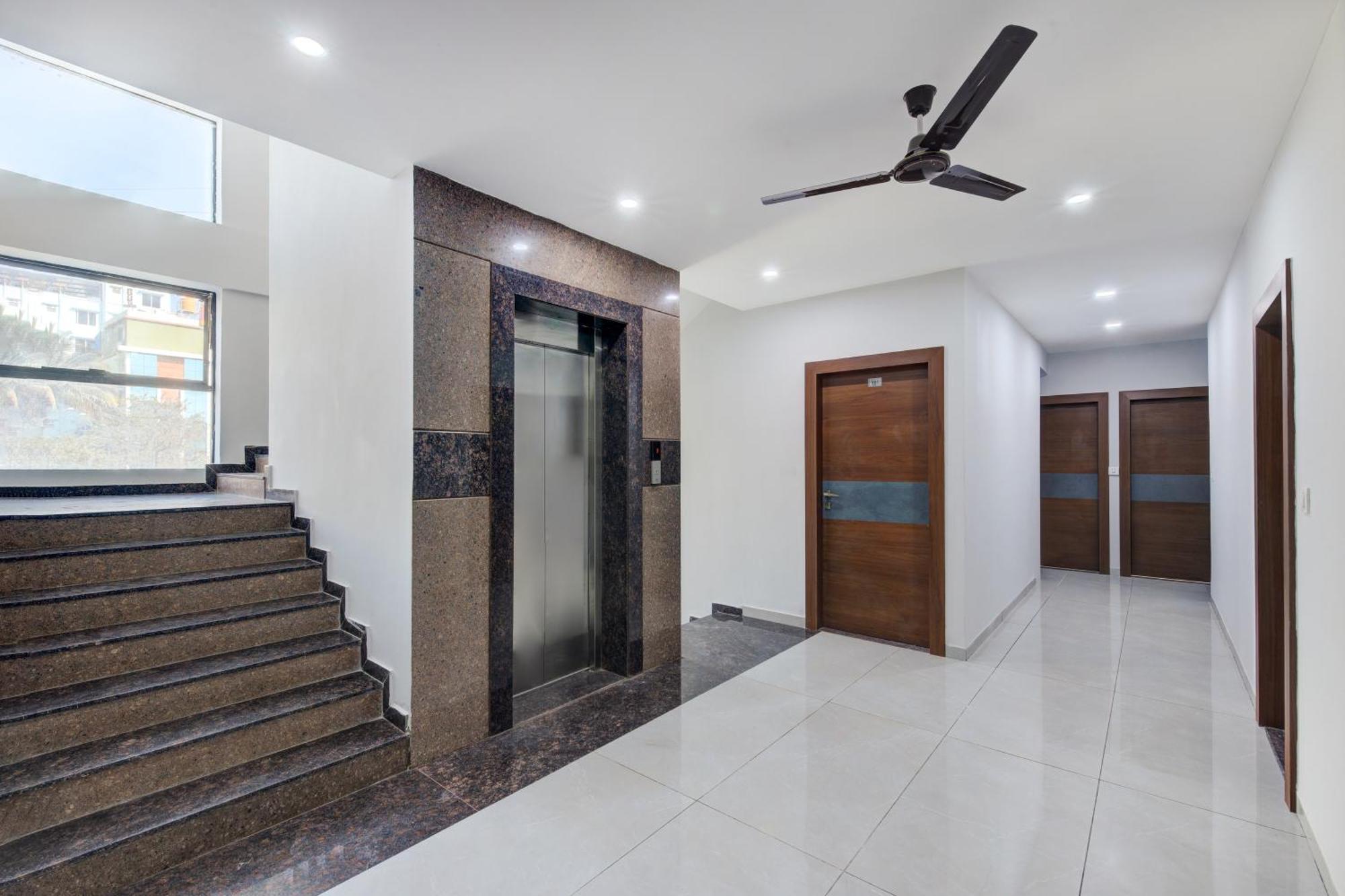 Hotel Park Lane Yelahanka 班加罗尔 外观 照片